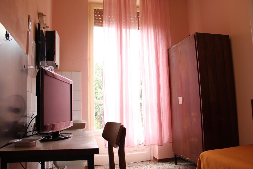 Hotel Rallye Милано Екстериор снимка